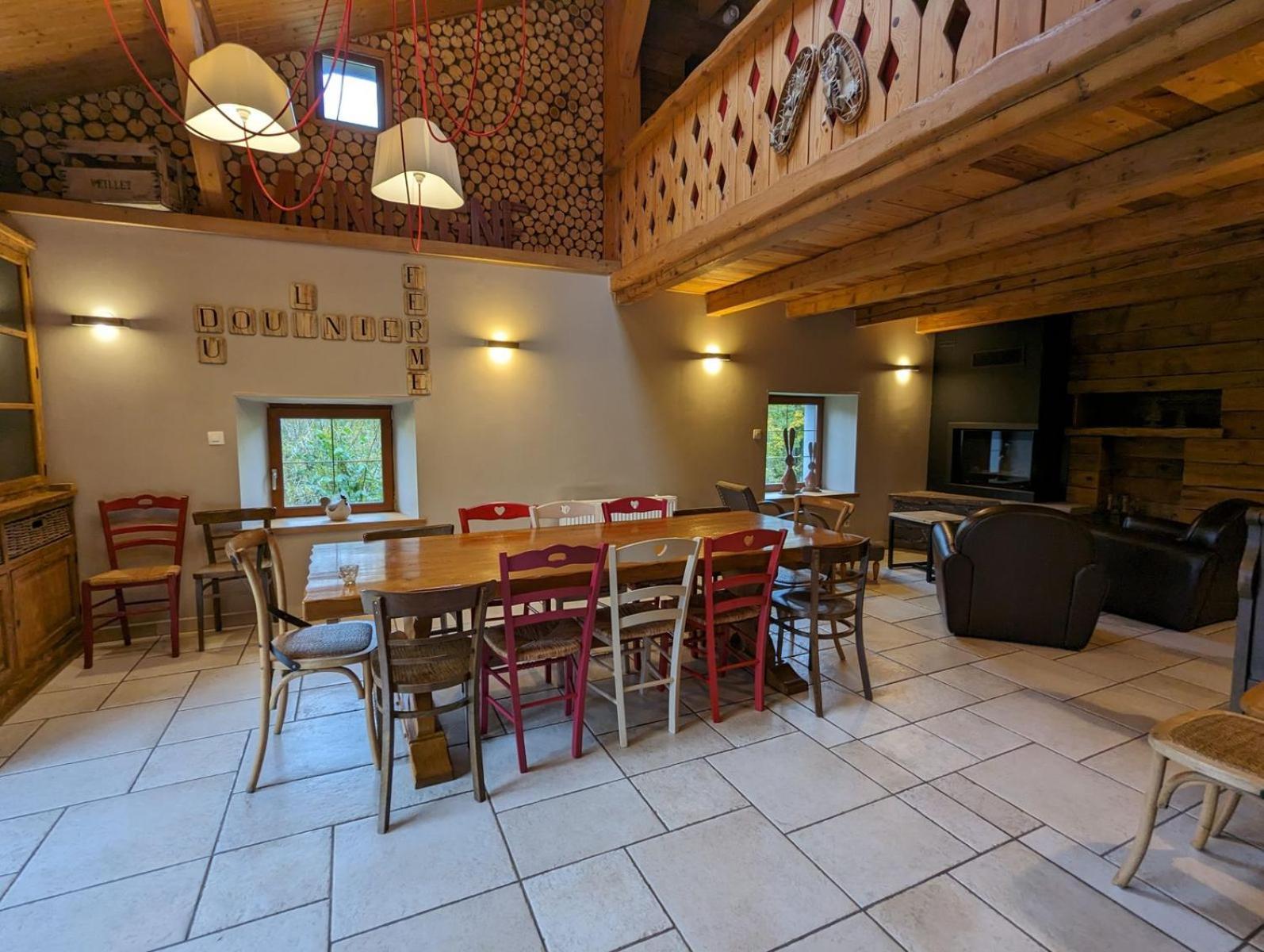 La Ferme Du Douanier & Spa 5 Etoiles All Inclusive ว็องทรง ภายนอก รูปภาพ